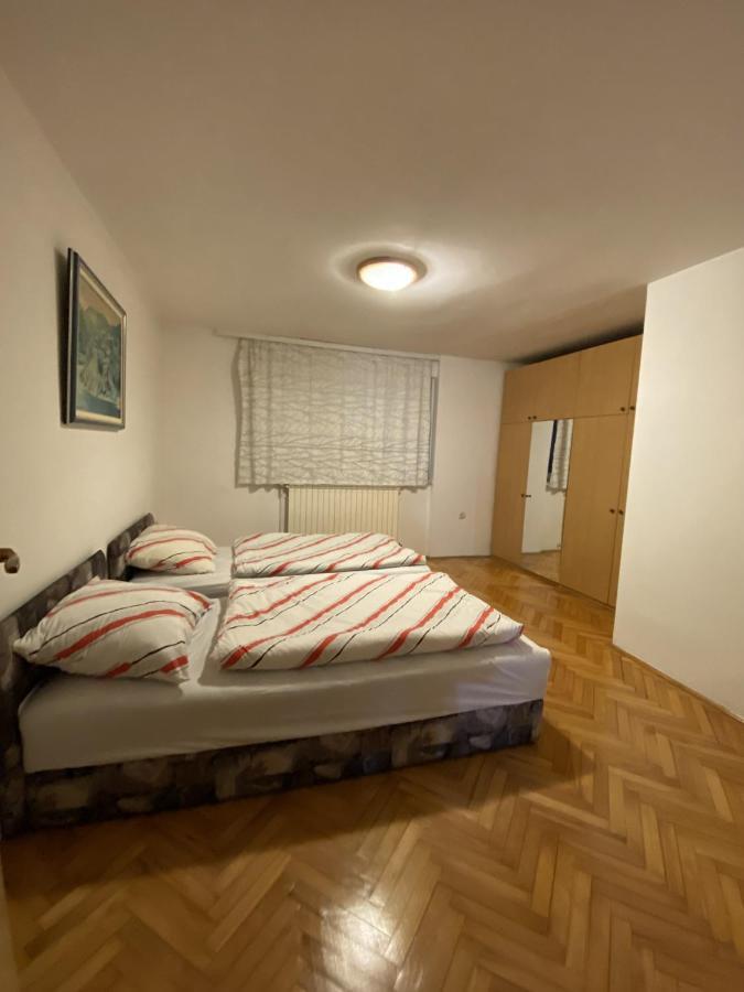Dino'S Apartment Sarajevo Exterior photo